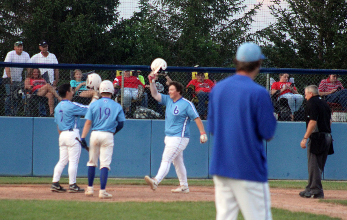 Carter Hull HR W-MU
